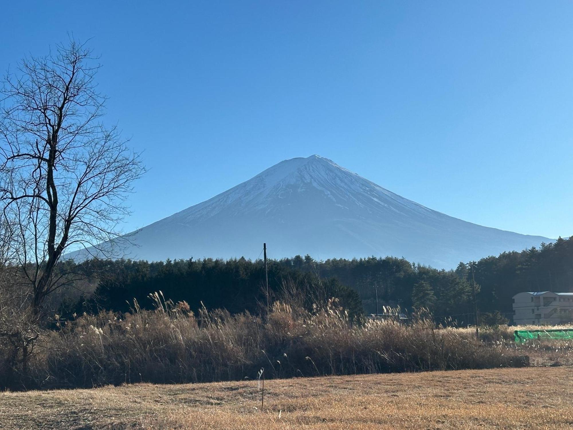 Fuji Fumoto Forest Hotspring ふもとの森温泉 فوجيكاواجوتشيكو المظهر الخارجي الصورة